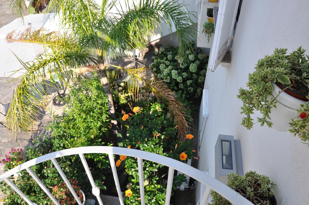 Villa Sea Rose Липари Екстериор снимка